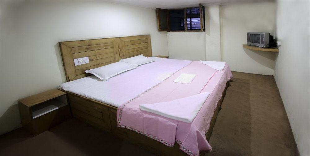 The Shivalik Hotel Manali  Ngoại thất bức ảnh