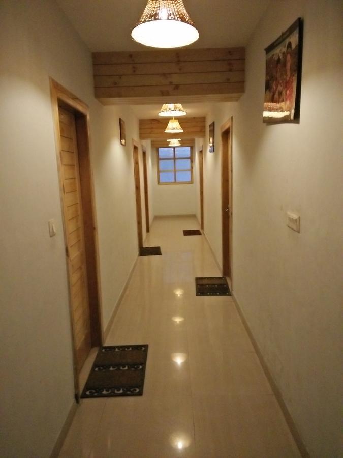 The Shivalik Hotel Manali  Ngoại thất bức ảnh