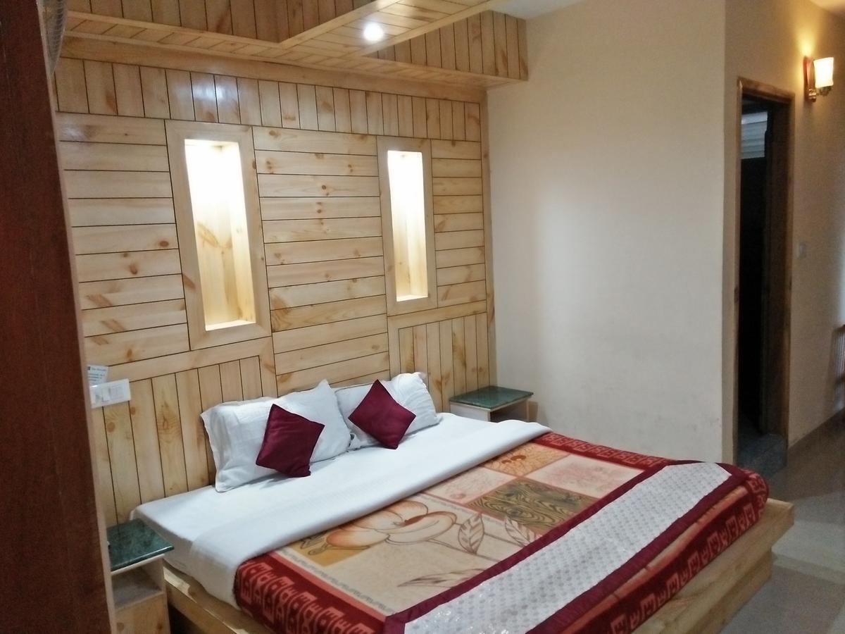 The Shivalik Hotel Manali  Ngoại thất bức ảnh